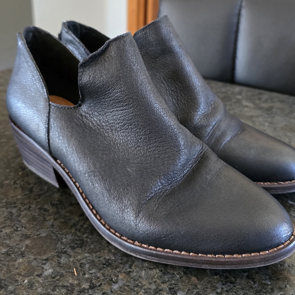 Lucky Brand Women's Black Ankle Boots Size 7